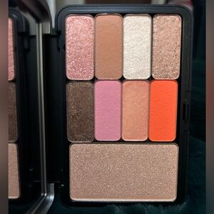 Make Up For Ever Artist Pro Eyeshadow Palette in Tangerine